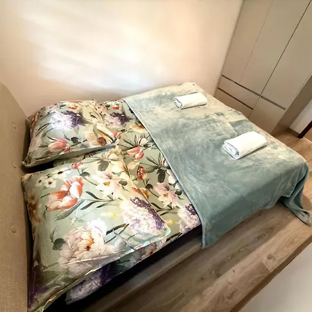 Komfortowe Mieszkanie Z Sypialnia I Balkonem * Jastrzębie Zdrój