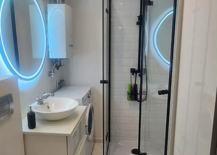 Komfortowe Mieszkanie Z Sypialnia I Balkonem Apartmán *