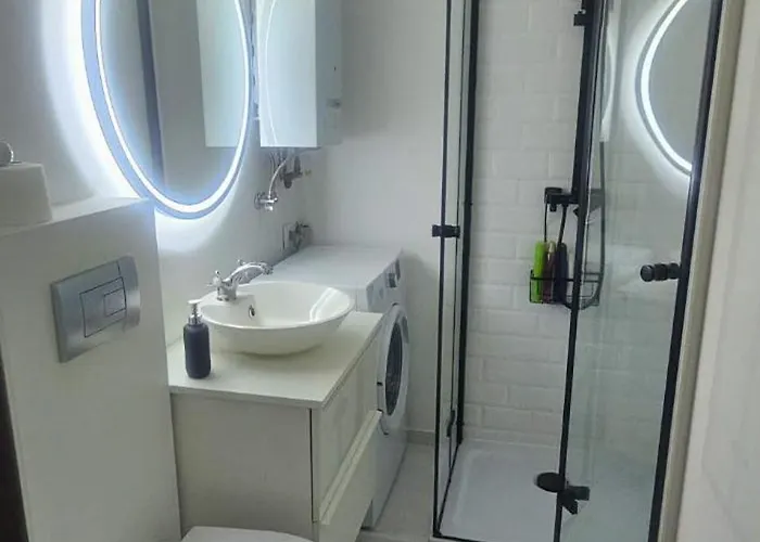 Komfortowe Mieszkanie Z Sypialnia I Balkonem Apartmán *